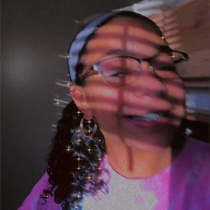 Meet your Posher, Michaela